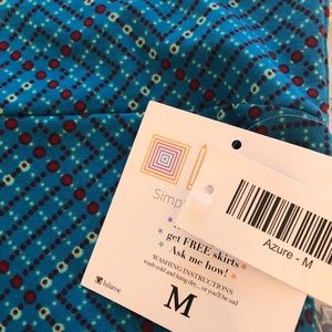 LuLaRoe Azure Skirt Size M- NEW!